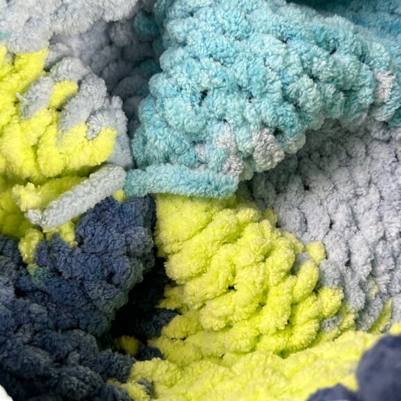 Beautiful Incredibly Soft Handmade Winter Hat Toque in Shades of Blue and Yellow - Picture 7 of 10